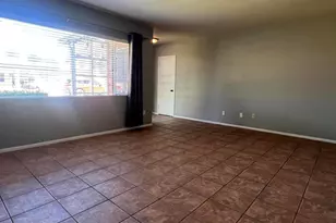 4121 E Edgemont Ave, Phoenix, AZ 85008 - Photo 4