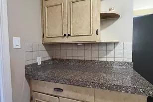 4121 E Edgemont Ave, Phoenix, AZ 85008 - Photo 16