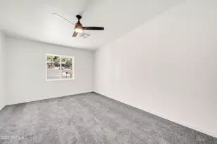 8436 N 13th Pl, Phoenix, AZ 85020 - Photo 16