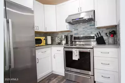 16627 N 45th Place #A, Phoenix, AZ 85032 - Photo 2