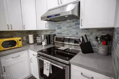 16627 A 45th Place N # A, Phoenix, AZ 85032 - Photo 4