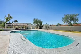 1035 E Laguna Dr, Tempe, AZ 85282 - Photo 28