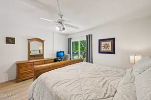 1035 E Laguna Dr, Tempe, AZ 85282 - Photo 12