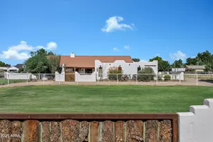 21230 S 156th St, Gilbert, AZ 85298 - Photo 2