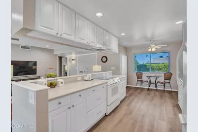 10925 W Roundelay Circle, Sun City, AZ 85351 - Photo 16