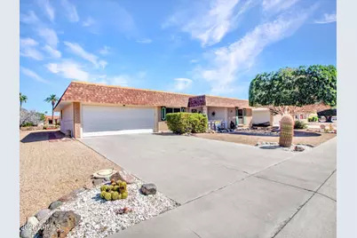 10925 W Roundelay Circle, Sun City, AZ 85351 - Photo 2