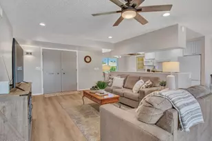 10925 W Roundelay Cir, Sun City, AZ 85351 - Photo 6