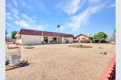 10925 W Roundelay Circle, Sun City, AZ 85351 - Photo 34