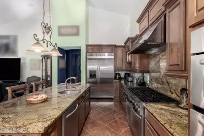 18465 W Sunnyslope Lane, Waddell, AZ 85355 - Photo 26