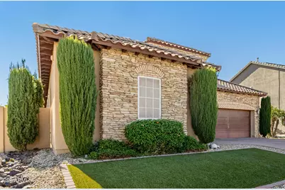 18465 W Sunnyslope Lane, Waddell, AZ 85355 - Photo 4