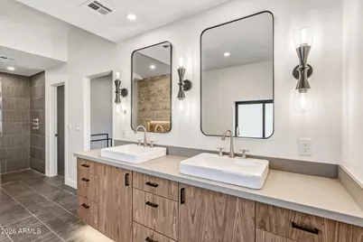 9046 N 28th Street, Phoenix, AZ 85028 - Photo 14