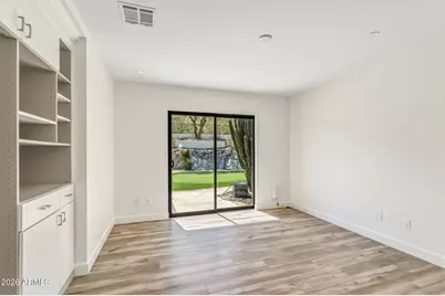9046 N 28th Street, Phoenix, AZ 85028 - Photo 40