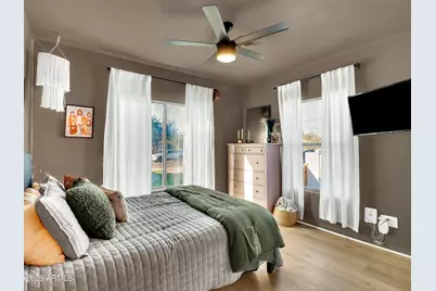 2204 E Whitton Avenue N, Phoenix, AZ 85016 - Photo 32