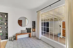 2204 E Whitton Ave N, Phoenix, AZ 85016 - Photo 6