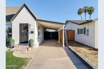 2204 E Whitton Avenue N, Phoenix, AZ 85016 - Photo 4