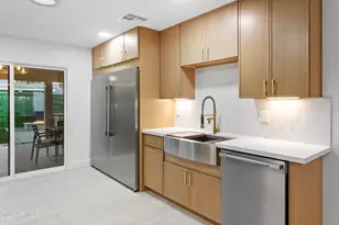 8632 E Thornwood Dr, Scottsdale, AZ 85251 - Photo 14