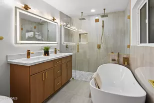 8632 E Thornwood Dr, Scottsdale, AZ 85251 - Photo 30