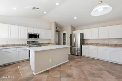 5515 N 83rd Drive, Glendale, AZ 85305 - Photo 12