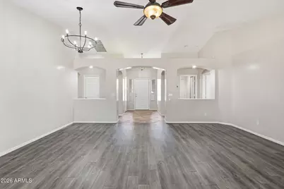 5515 N 83rd Drive, Glendale, AZ 85305 - Photo 8