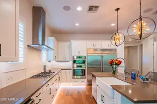 3850 E Crittenden Ln, Phoenix, AZ 85018 - Photo 18