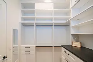 3850 E Crittenden Ln, Phoenix, AZ 85018 - Photo 28