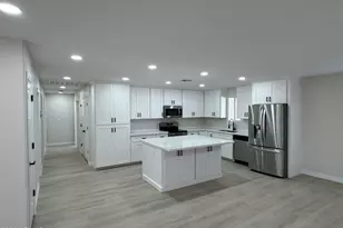 18212 N 43rd Pl, Phoenix, AZ 85032 - Photo 2