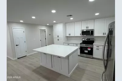 18212 N 43rd Place, Phoenix, AZ 85032 - Photo 8