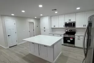 18212 N 43rd Pl, Phoenix, AZ 85032 - Photo 8