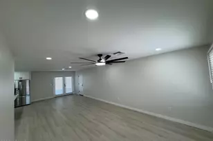 18212 N 43rd Pl, Phoenix, AZ 85032 - Photo 10