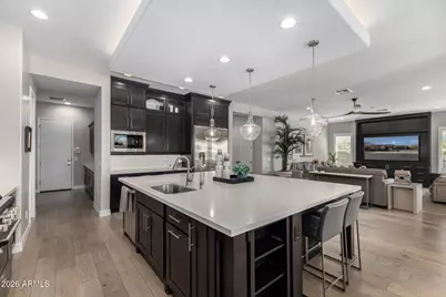 3105 E Cashman Drive, Phoenix, AZ 85050 - Photo 10