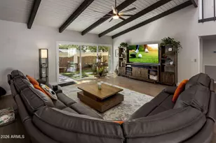 8633 E Monterosa Ave, Scottsdale, AZ 85251 - Photo 2