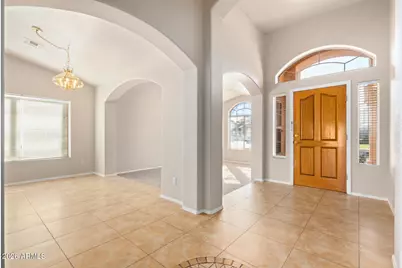 5682 W Ross Drive, Chandler, AZ 85226 - Photo 2