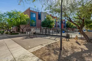 3426 E Avalon Dr, Phoenix, AZ 85018 - Photo 40