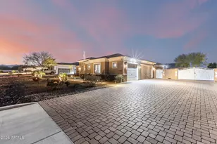 18214 W San Miguel Ct, Litchfield Park, AZ 85340 - Photo 4