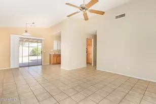 8548 W Hatcher Rd, Peoria, AZ 85345 - Photo 10