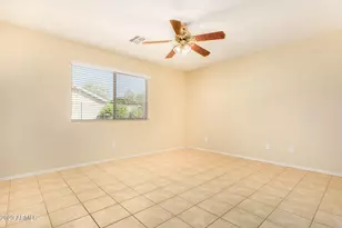 8548 W Hatcher Rd, Peoria, AZ 85345 - Photo 18