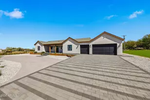 9845 S 31st Ave, Laveen, AZ 85339 - Photo 1