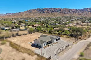 9845 S 31st Ave, Laveen, AZ 85339 - Photo 36