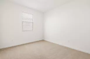 4426 W Hunter Trl, San Tan Valley, AZ 85144 - Photo 4