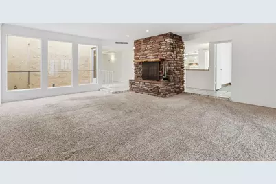 7814 E Mackenzie Drive, Scottsdale, AZ 85251 - Photo 16