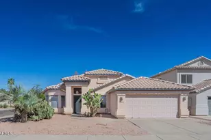 19015 North 25th Pl, Phoenix, AZ 85050 - Photo 1