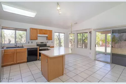 19015 N 25th Place, Phoenix, AZ 85050 - Photo 10