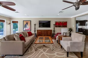 7131 N 12th Pl, Phoenix, AZ 85020 - Photo 14