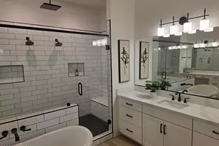 25233 S Pyrenees Ct, Queen Creek, AZ 85142 - Photo 10