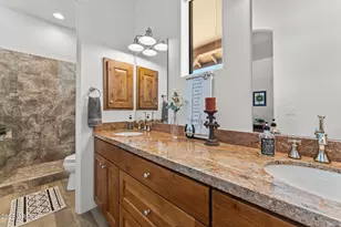 21755 W Gibson Way, Wickenburg, AZ 85390 - Photo 16