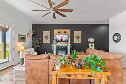 21755 W Gibson Way, Wickenburg, AZ 85390 - Photo 22