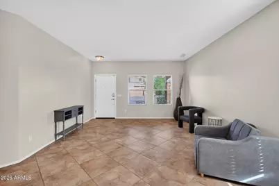 871 E Kapasi Lane, San Tan Valley, AZ 85140 - Photo 4