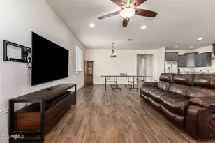 18222 W Via Montoya Dr, Surprise, AZ 85387 - Photo 14