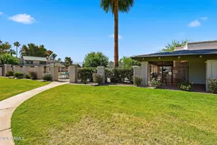 8334 E Valley Vista Dr, Scottsdale, AZ 85250 - Photo 22