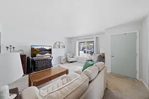 8334 E Valley Vista Dr, Scottsdale, AZ 85250 - Photo 2